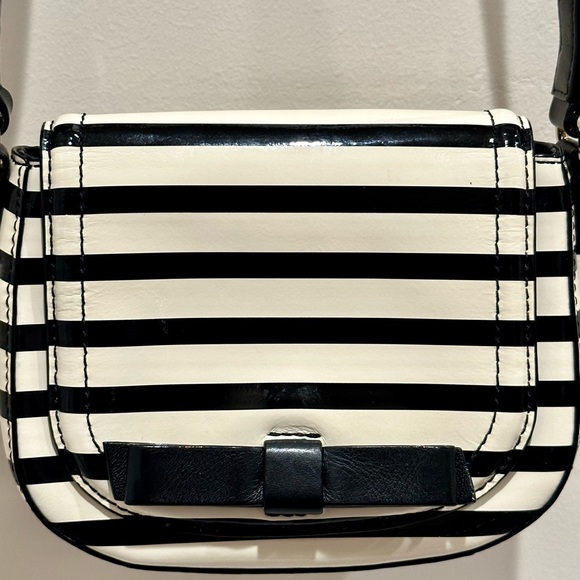 Kate Spade Small Purse - Picture 3 of 11